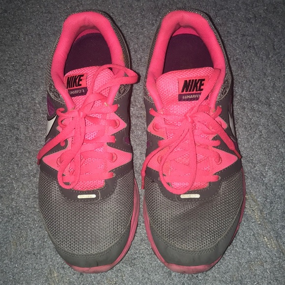 RARE Nike LunarFly 3 Pink/Gray Running Shoes - Picture 2 of 4